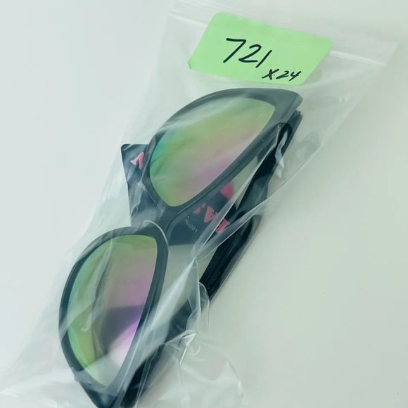 SG00721 Fashion Sunglasses For Women Cat-eye, 100% UVA-UVB Protection, Black - Picture 7 of 7